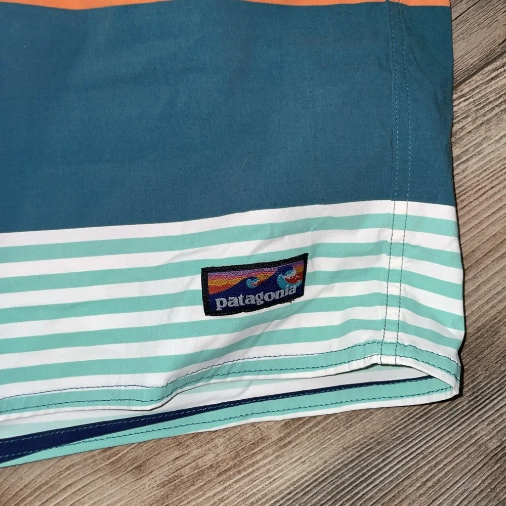Patagonia Wavefarer Board Shorts Mens 34 Blue Orange Striped Beach - Picture 2 of 5